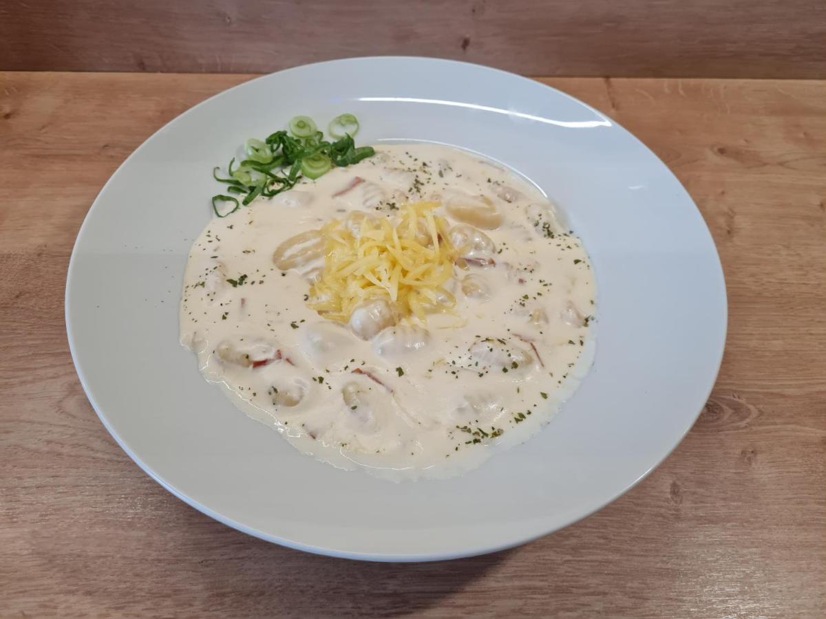 Krnjak Restoran I Sobe Savic Bed & Breakfast エクステリア 写真