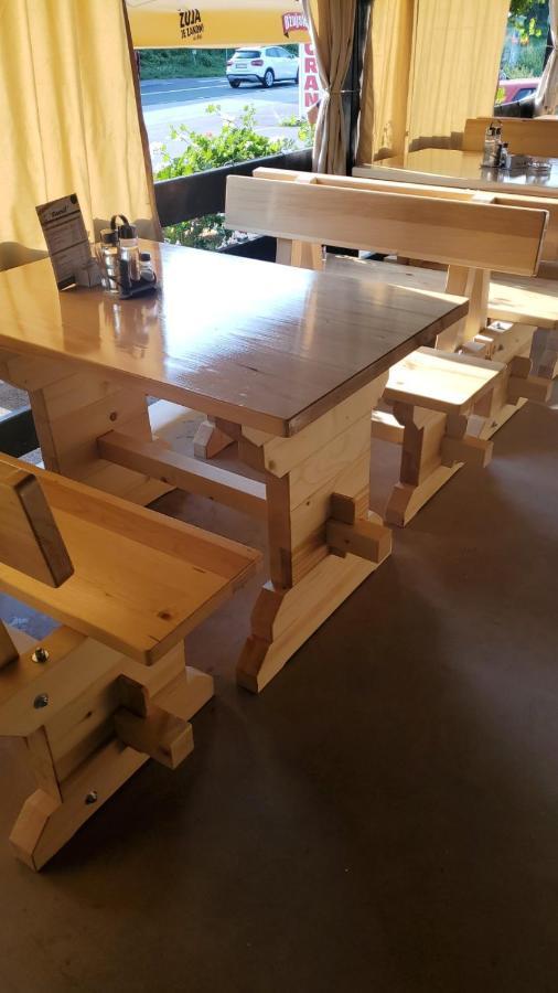 Krnjak Restoran I Sobe Savic Bed & Breakfast エクステリア 写真